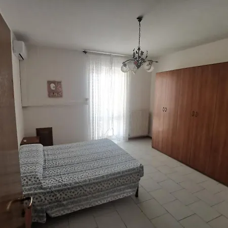 Apartment Sole